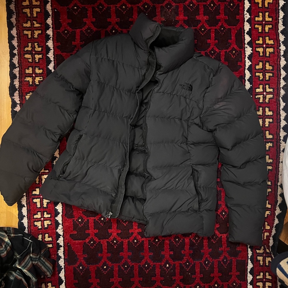 Women’s Medium North Face Goose Down Puffy Jacket